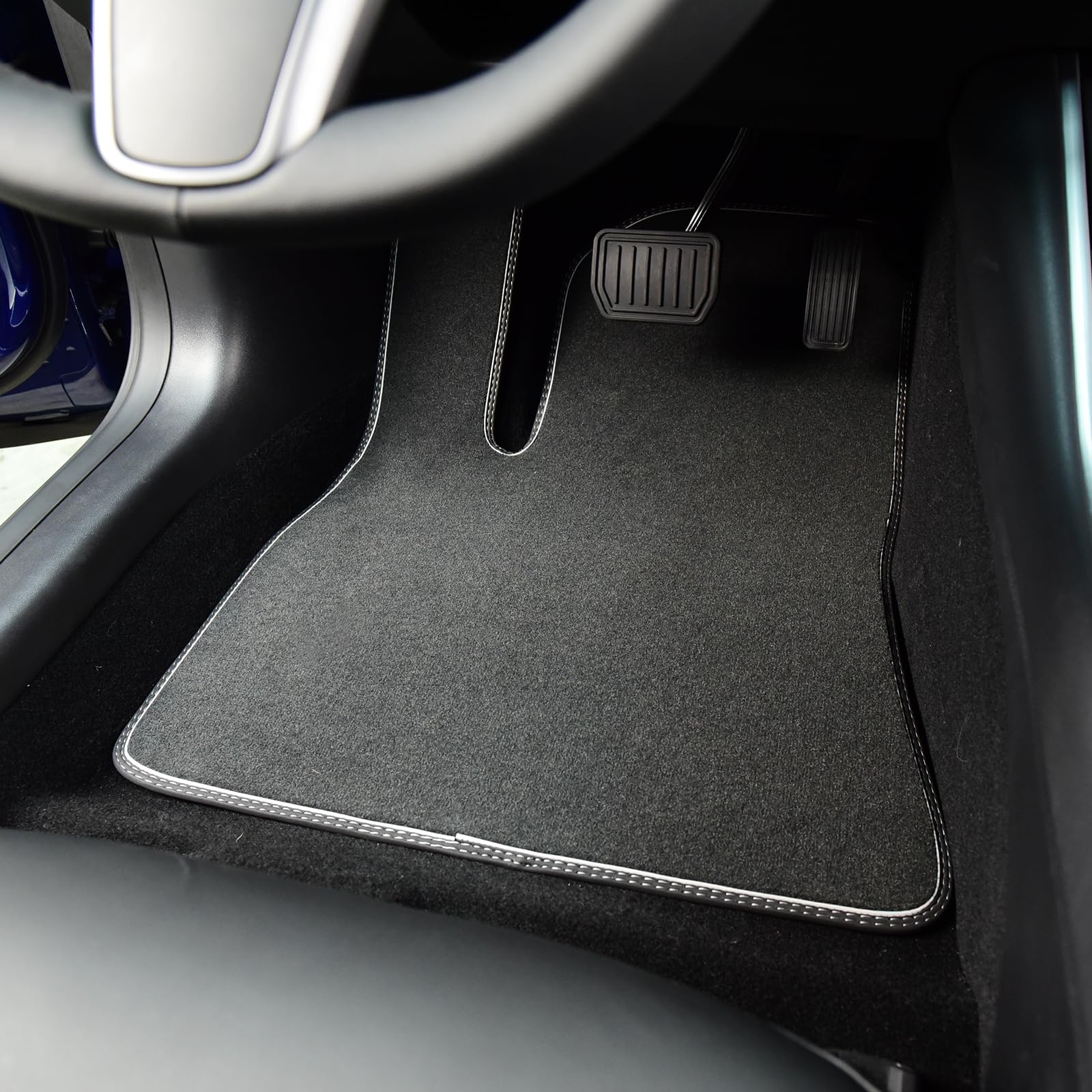 Vehicle-Specific Nylon Carpet Floor Mats